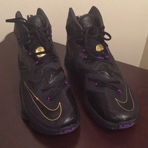 Lebron 13 “Pot of Gold” - Black/Purple/Gold